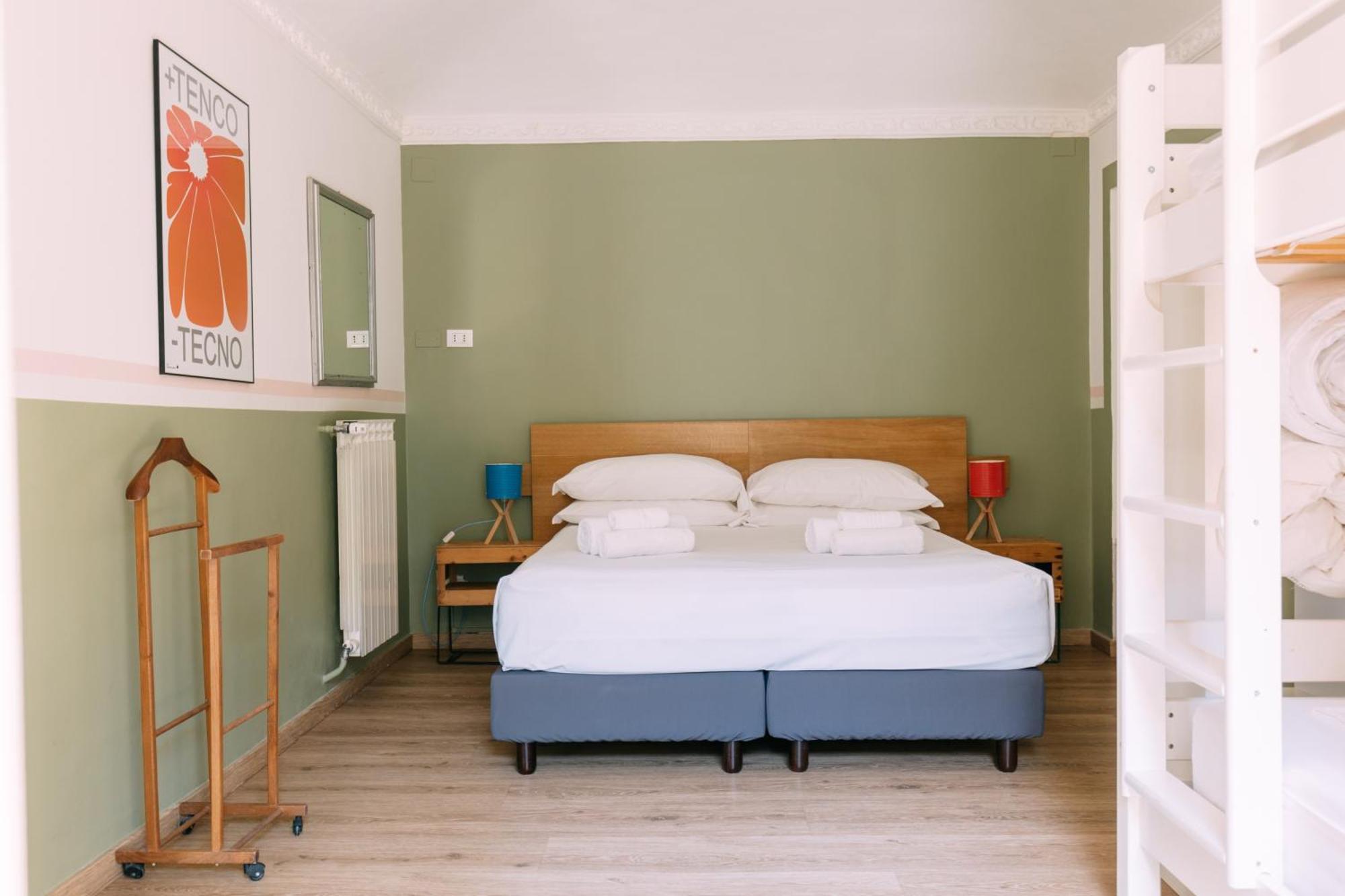 Tomato Urban Retreat Hotel Торино Стая снимка
